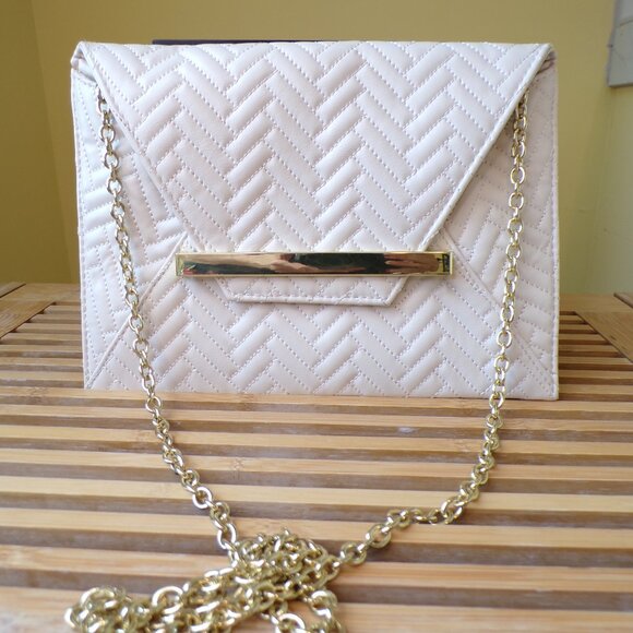 Mossimo Faux Leather Quilted Clutch with Removable Chain - Picture 2 of 9